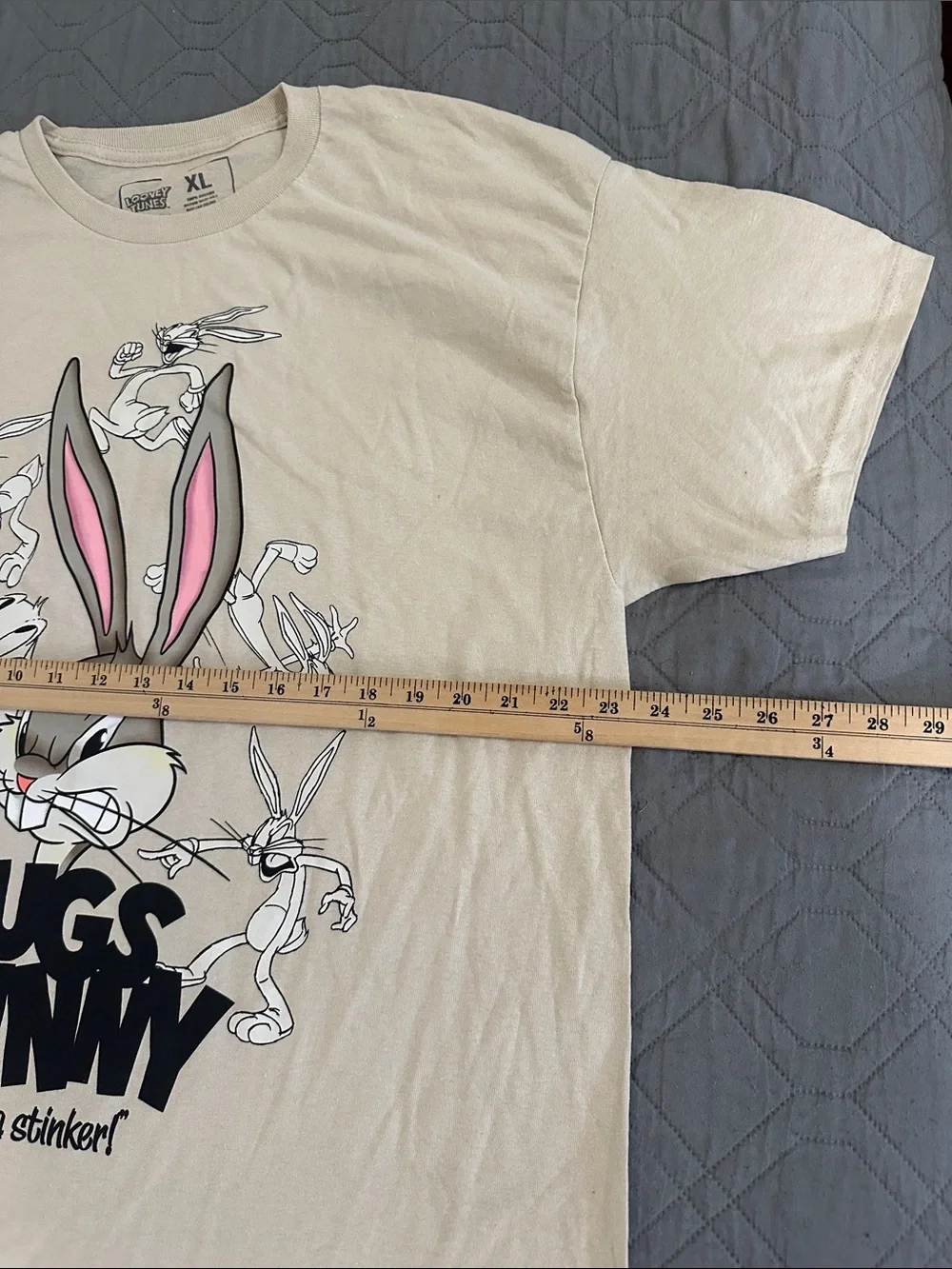 Bugs Bunny Looney Tunes CVLA Shirt Men’s Size XL